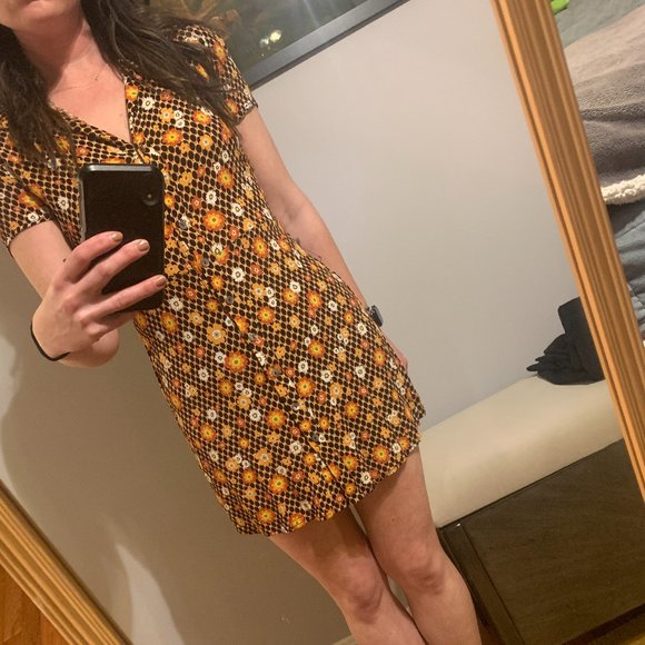Olivaceous Dresses & Skirts - Floral Button Down Collared Mini Dress